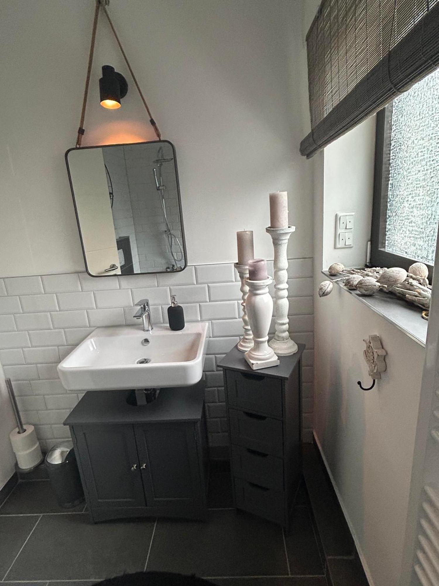 Cosy Bungalow-Apartment In Ruhiger Toplage - Naehe Duesseldorf 크레펠트 외부 사진