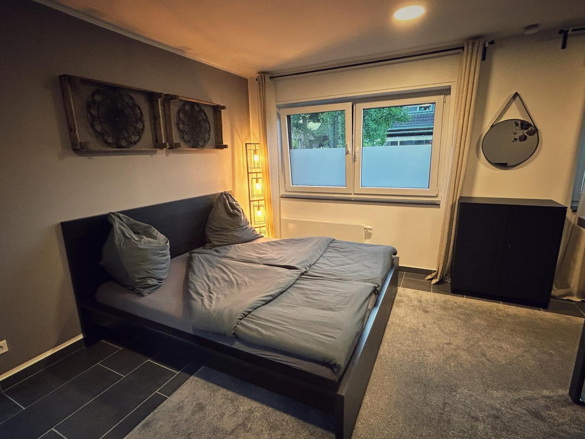 Cosy Bungalow-Apartment In Ruhiger Toplage - Naehe Duesseldorf 크레펠트 외부 사진